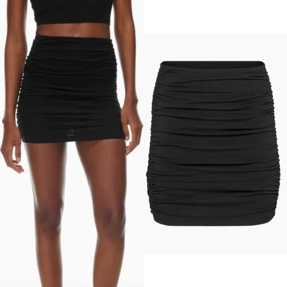 Aritzia Tna Chill Malibu Ruched Skirt